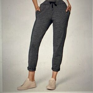 🍋Lululemon On The Fly Pant *28”